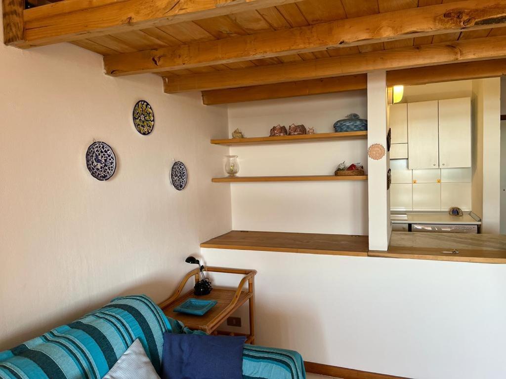Residence Porto Coda Cavallo San Teodoro  Buitenkant foto