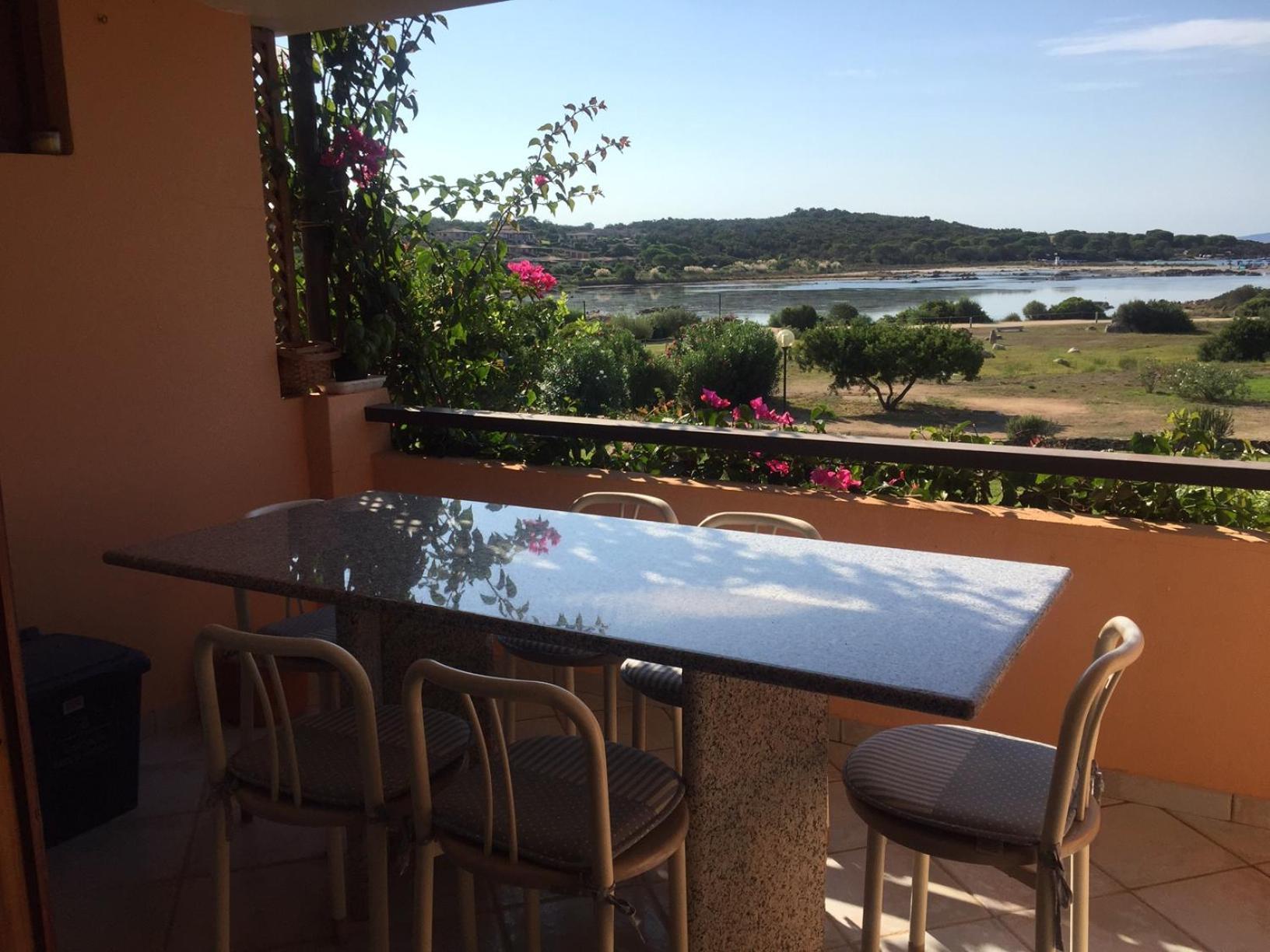 Residence Porto Coda Cavallo San Teodoro  Buitenkant foto